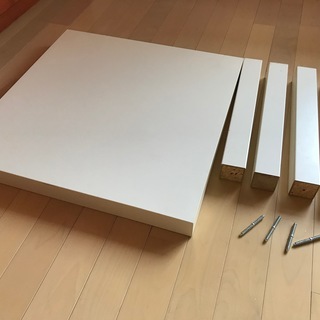 IKEA LACKサイドテーブル(ホワイト)　２台あります