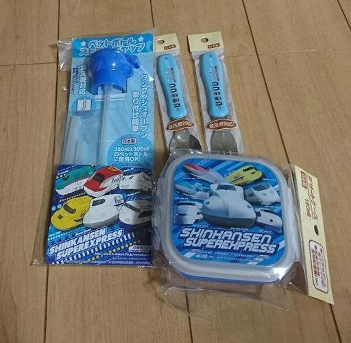 まとめ売り 新幹線 電車 フォーク スプーン ペットボトルキャップ デザートケース セット 日車夢工房 Horihori 草津の子供用品の中古あげます 譲ります ジモティーで不用品の処分