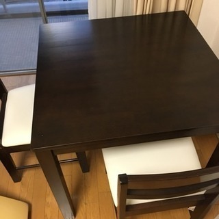 ニトリ製 テーブルと椅子