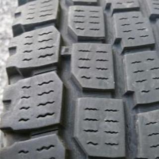 ハイエース スタッドレスタイヤ&ホイール 4本