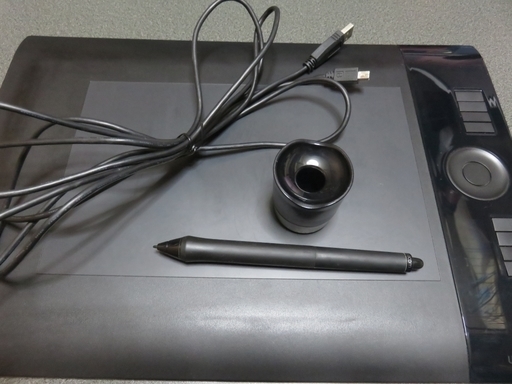 Wacom ペンタブレット Intuos4 PTK-640/K0 Mサイズ ワコム