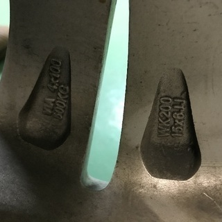 スタットレスタイヤ付きホイル