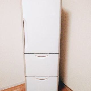 【配達設置無料】💞HITACHI💞お洒落な3ドア冷蔵庫🎶自動製氷...