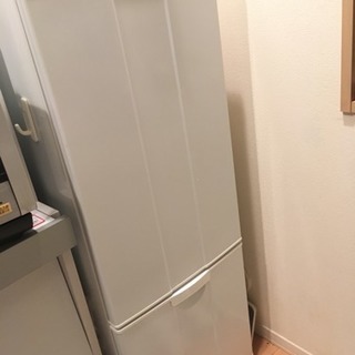 【Haier】2ドア冷蔵庫（霜取り機能付き）