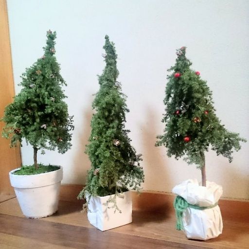 生のコニファーで作ったクリスマスツリー55cm ハンドメイド Mihostyle 岸和田の年中行事用品 クリスマス の中古あげます 譲ります ジモティーで不用品の処分