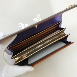 新品 ヴィヴィアン 二つ折り長財布 siva ピンク