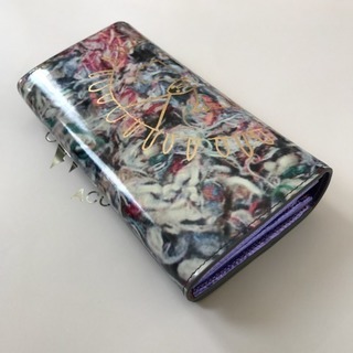 新品 ヴィヴィアン 二つ折り長財布 siva ピンク