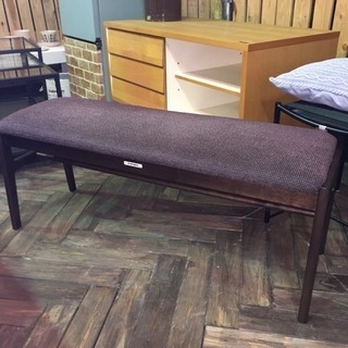 カリモク60+ ベンチ（ミランブラック）