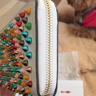 ルブタン  財布