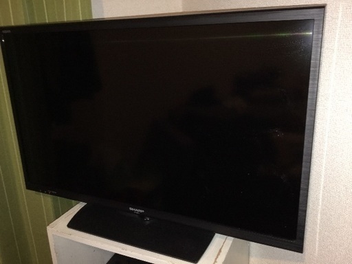 液晶テレビ