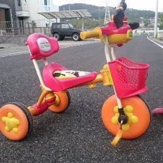 三輪車　ミッキーマウス　よくばりビジーカー