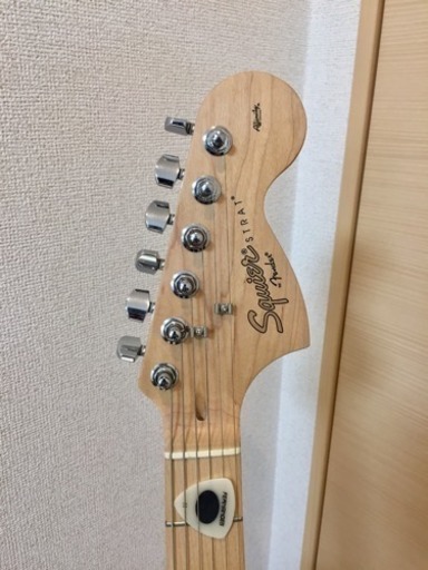 ほぼ新品】エレキギター(Squier by Fender) | inspiracaoparalimpica