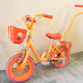 アンパンマンの幼児の自転車　12インチ