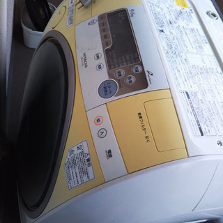 【値下げ】日立電気洗濯乾燥機 組込形 BD-V1100R 2009年製