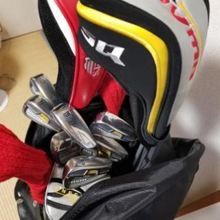 ほぼ新品。ゴルフバック　adidas　ドライバー一式他