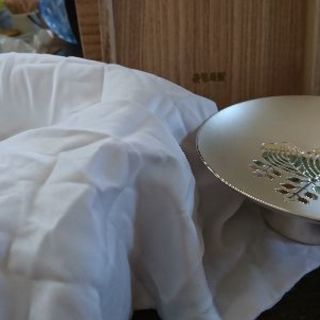 純銀の菊模様杯