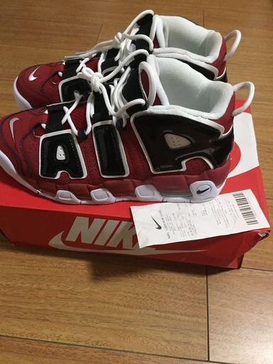 NIKE AIR MORE UPTEMPO　レッド　ブラック