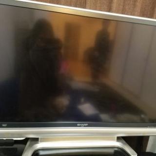 AQUOS テレビ＆スピーカー付テレビ台！