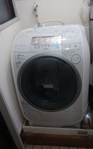 日立 ドラム式洗濯乾燥機 2010年 BD-V2200