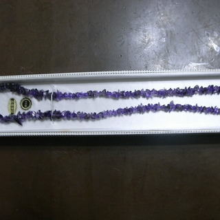 取引中：本水晶（紫）のネックレス