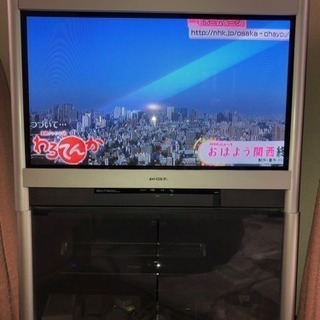 東芝 大型フラット画面テレビ