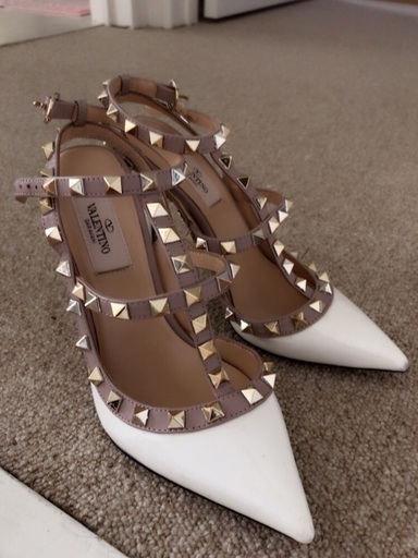 Valentino ブランド ヒール 結婚式着用 35サイズ 22.5cm