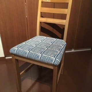 可愛い座面の椅子(青Ver.)