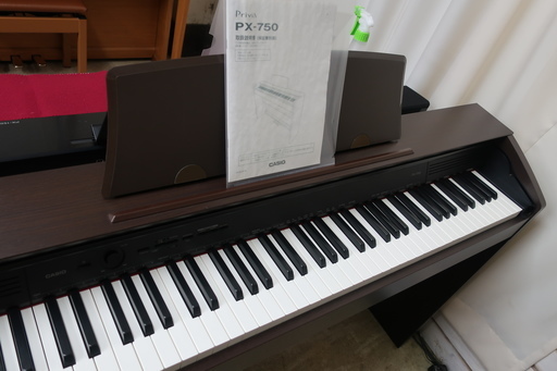 CASIO　PX-750BN　2014製　￥33.000-