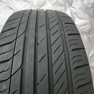 １６インチタイヤホイールとナットセット