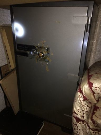 予約中　値下げ⤵超特大の大型耐火金庫　 Diamond Safe　(高さ110㎝)