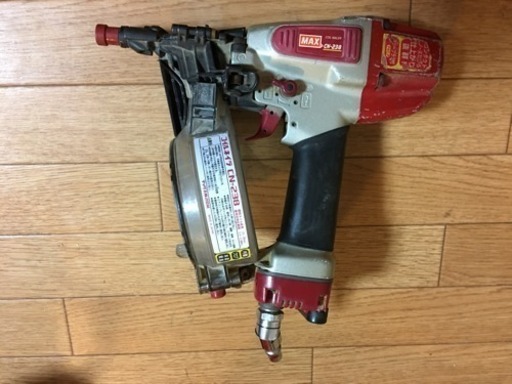 大工道具・エアー工具】MAX 常圧 ポケットネイル マックス 釘打機