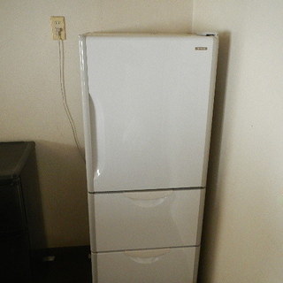 【再値下げ】日立冷蔵庫　R-27YS　２６７リットル