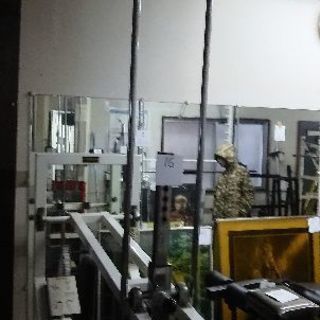 トレーニングマシーン16