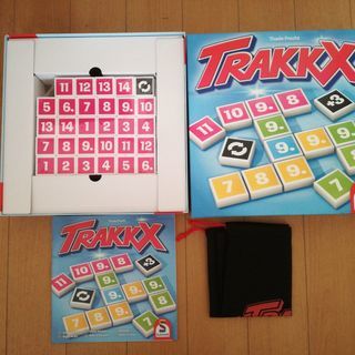 未使用ボードゲーム『トゥラガックス (Trakkx)』