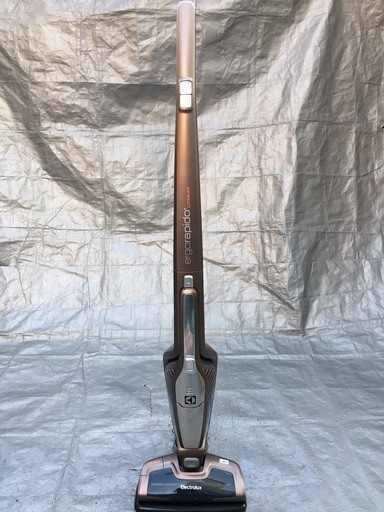 ◯ エレクトロラックス 2WAY スティック・ハンディ掃除機 充電式 コードレス ◯調布市
