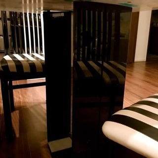 イタリア製大理石テーブル 椅子６脚セット