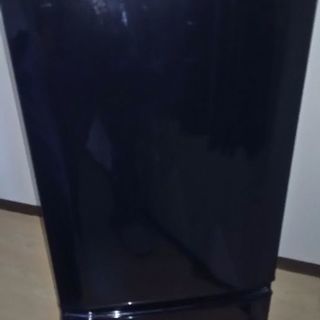 冷蔵庫　MITSUBISHI　黒色　146l　2010年製