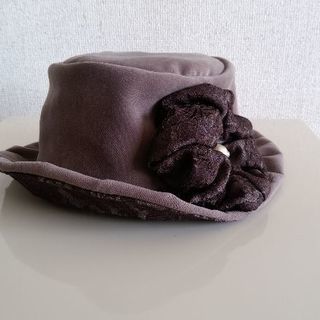 美品 Longchamp☆キラキラビシュー付✨秋冬用帽子🎵