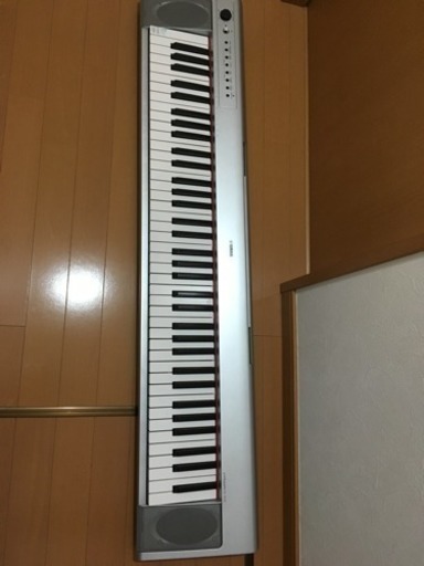 YAMAHA 電子ピアノ
