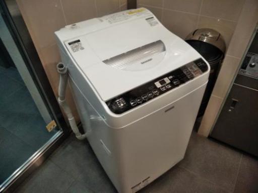 シャープ 5.5kg シャープ 洗濯乾燥機　ホワイト系SHARP 穴なし槽 ES-TX5SC