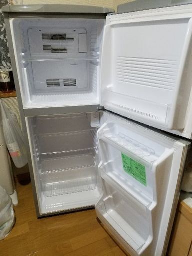 2000円値下げ！！冷蔵庫 SR-141U(SB) 137L 美品 三洋電機