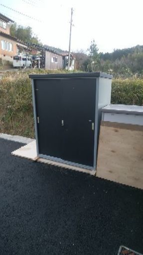 物置、倉庫、松江市内でトラックが入る場所までなら、作業員込みで、