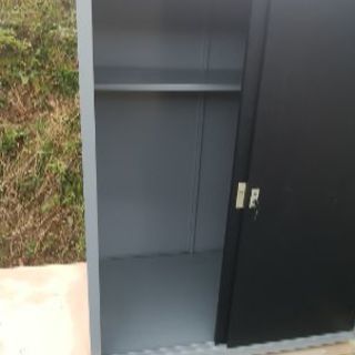 世界を買える 海外ブランド 物置、倉庫、松江市内でトラックが入る場所までなら、作業員込みで、 その他