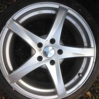 ❤お得なお品❤アスドウクールネックレス ホワイトxゴールド金具