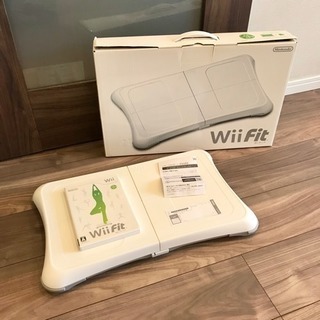Wii Fit ウィーフィット【中古】