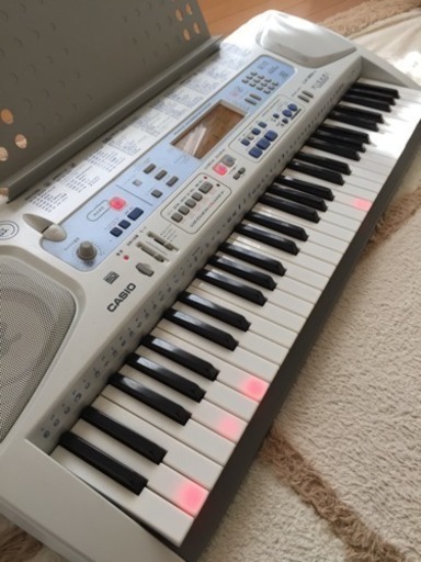 CASIO 光ナビゲーション 電子キーボード LK-180TV