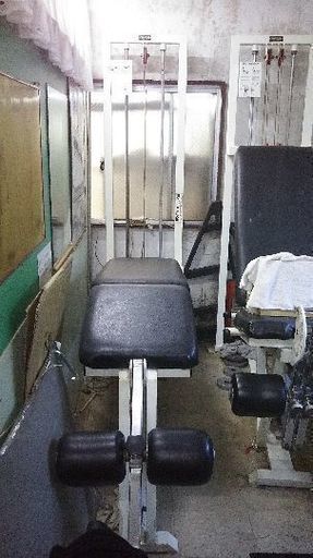 トレーニングマシーン53