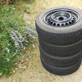 スタッドレスタイヤ鉄ホイール付き165 70r144本組ホンダ車から取り外し 秋のデイジー 名取のタイヤ ホイール の中古あげます 譲ります ジモティーで不用品の処分 スタッドレスタイヤ鉄ホイール付き165 70r144本組ホンダ車から取り外し 秋のデイジー 名取のタイヤ ホイール の中古あげます 譲ります ジモティーで不用品の処分