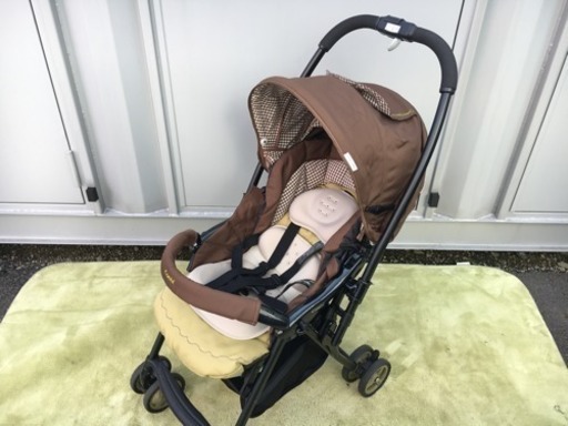 Combi コンビ☆ベビーカー メチャカルファーストα エッグショック BB-400☆リーフ GR☆概ね良好品☆清掃済みです♫