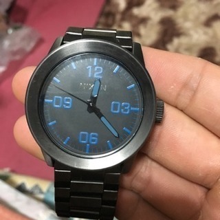 NIXON格安腕時計超美品✨年末年始のみ